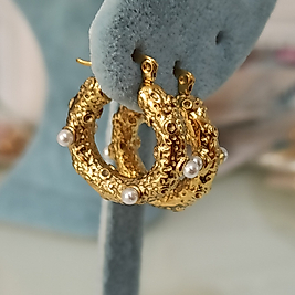 Çelik Gold Kaplama Mini İnci Detaylı Küpe