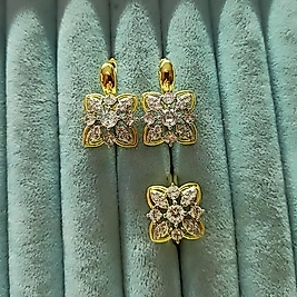 Brilant 14K Büyük Çicek Taşlı 2 Li Set