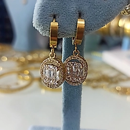 Çelik Gold Oval Taşlı Küpe