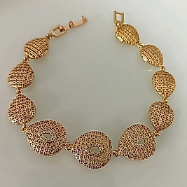 Altın Kaplama Etnik Desenli Bileklik