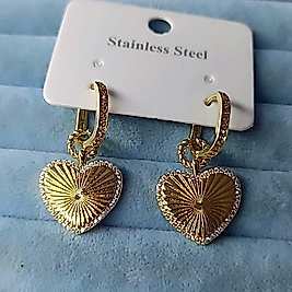 Çelik 14K Kalp 💛  Desenli Taşlı Küpe