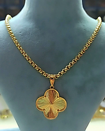 Xuping 14K Yonca Kolye