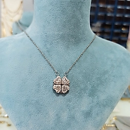 Çelik Silver Kaplama Taşlı Yonca Kolye