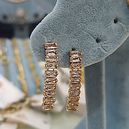 Çelik Gold Baget Taşlı Küpe