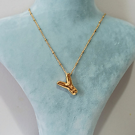 Çelik Gold Kaplama Y Harfli Kolye