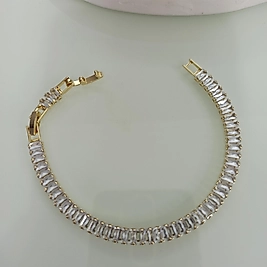 Çelik Gold Kaplama Baget Taşlı Bileklik