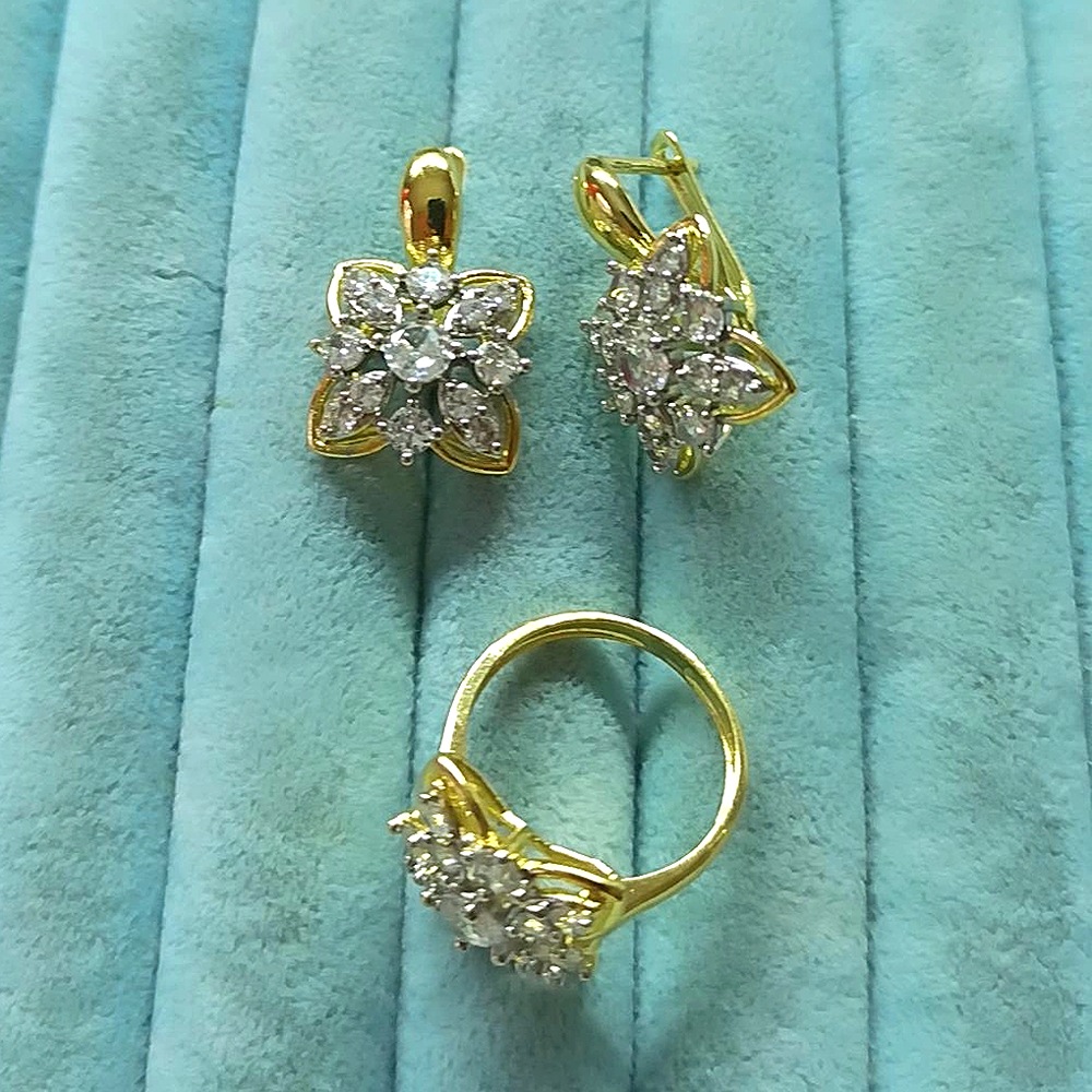 Brilant 14K Büyük Çicek Taşlı 2 Li Set