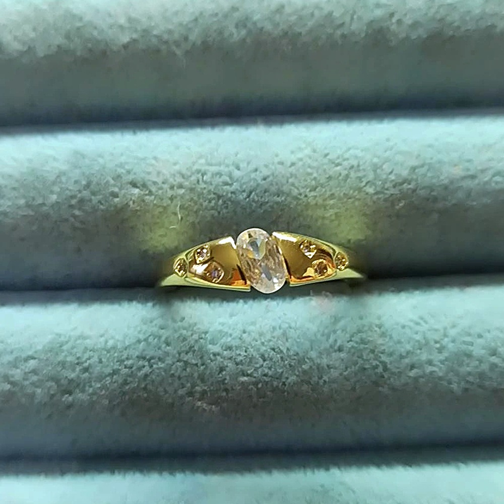 14K Modern Taşlı Yüzük
